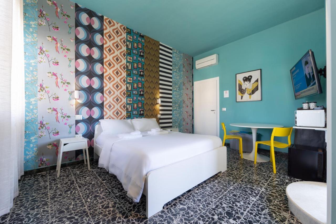 Boutique Rooms Carbonazzi 17 קליארי מראה חיצוני תמונה